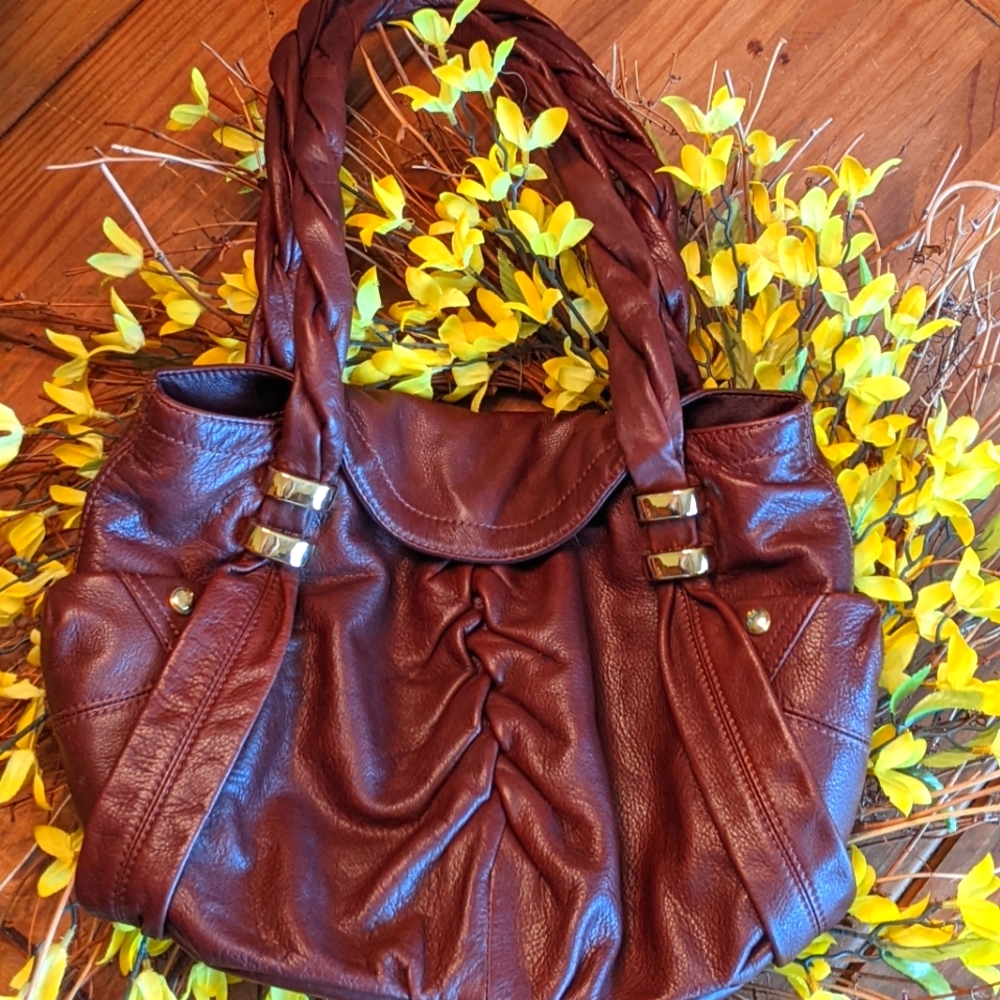 B Makowsky brown leather hobo bag
